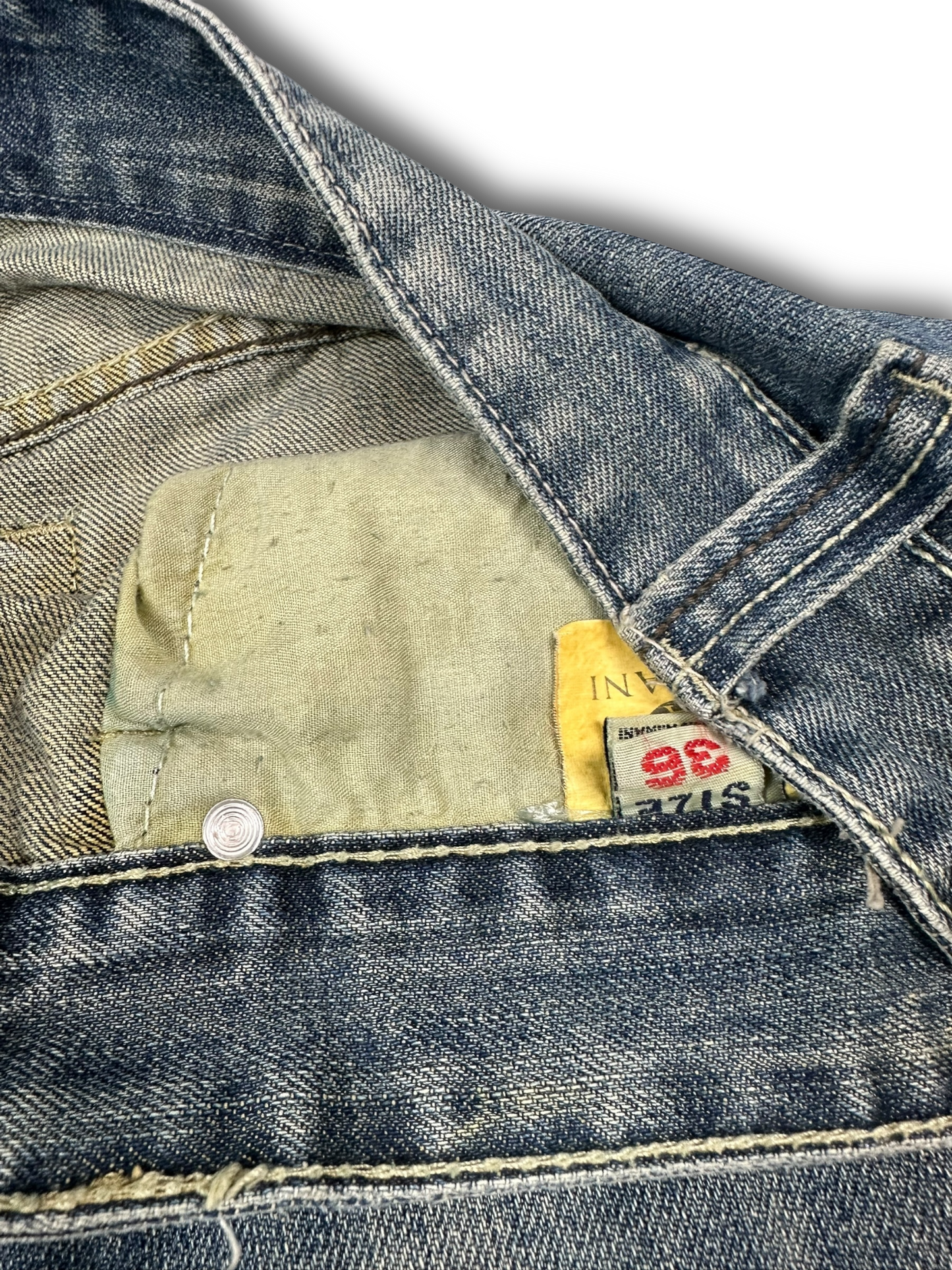 Armani Jeans (36)