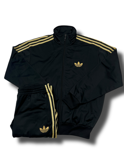 Adidas Tracksuit (L)