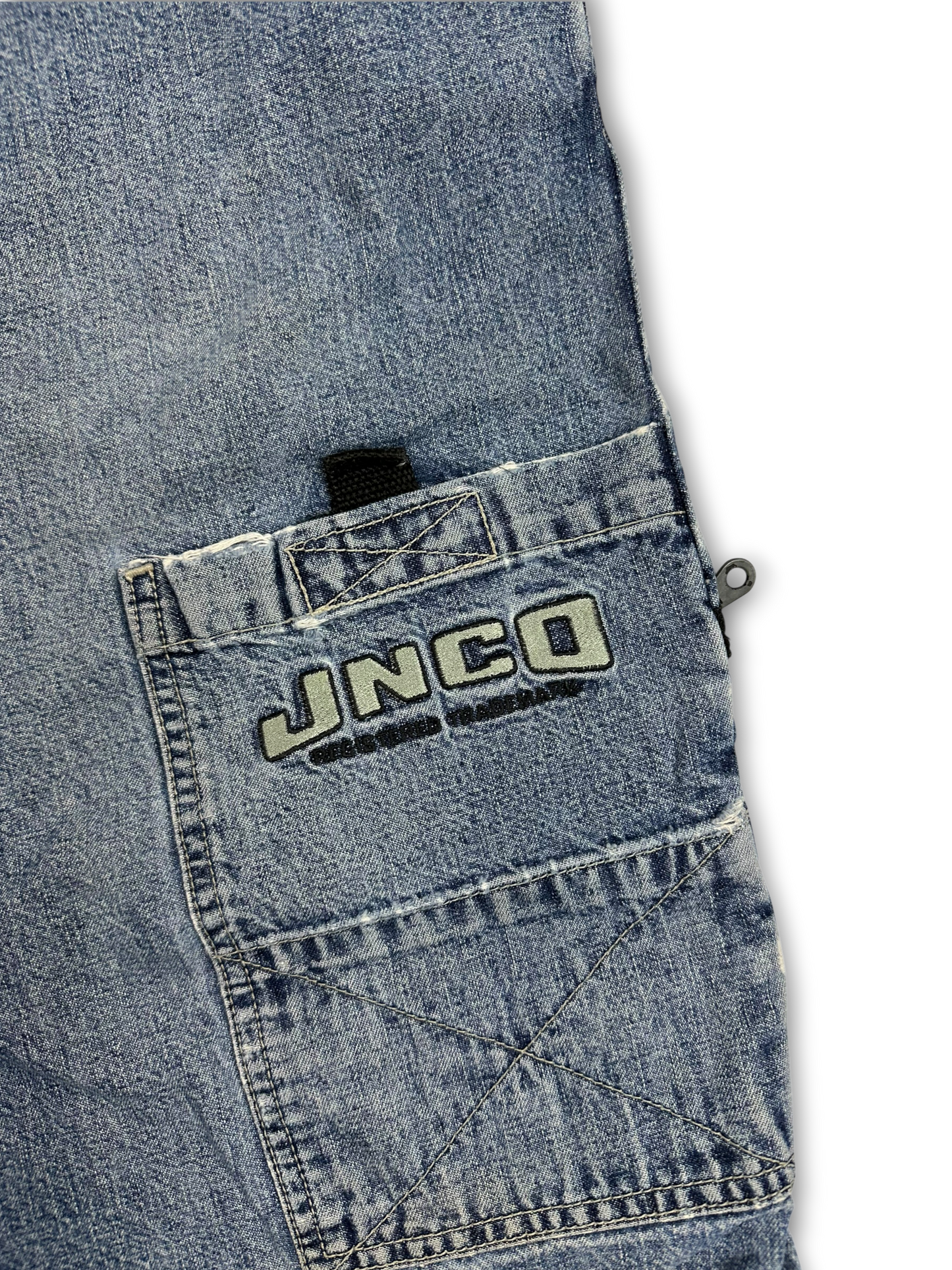 JNCO Jorts (34)