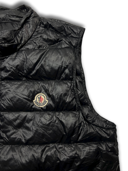 Moncler Vest (M)