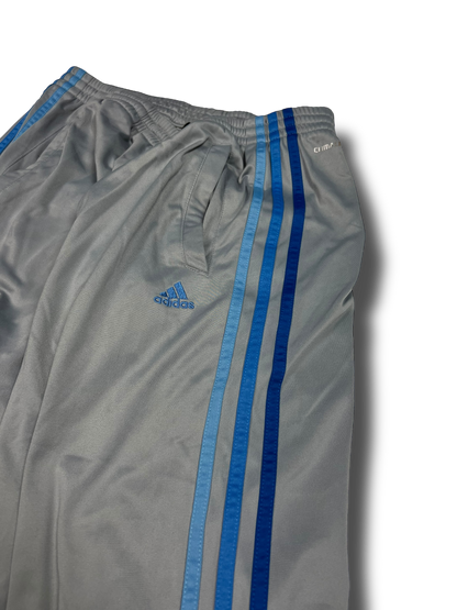 Adidas Tracksuit (L)