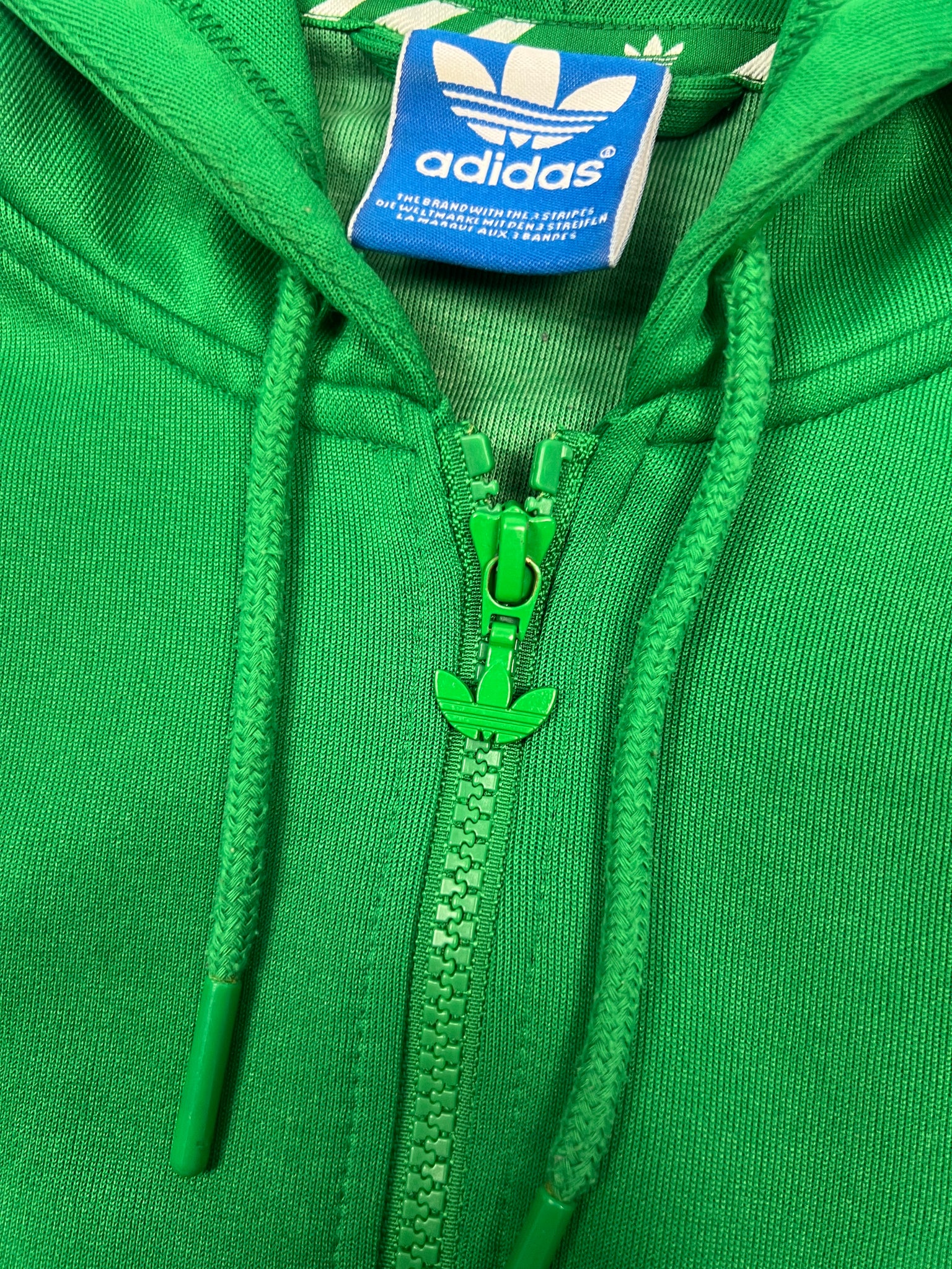 Adidas Zip Up (M)