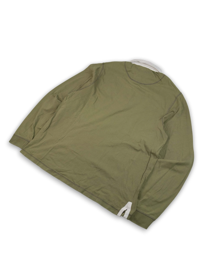 Burberry Longsleeve (XL)
