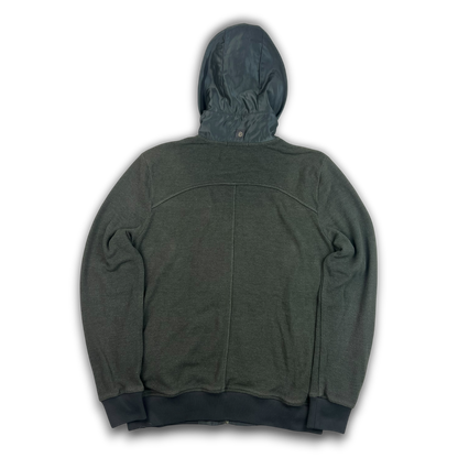 Burberry Zip Up (M)
