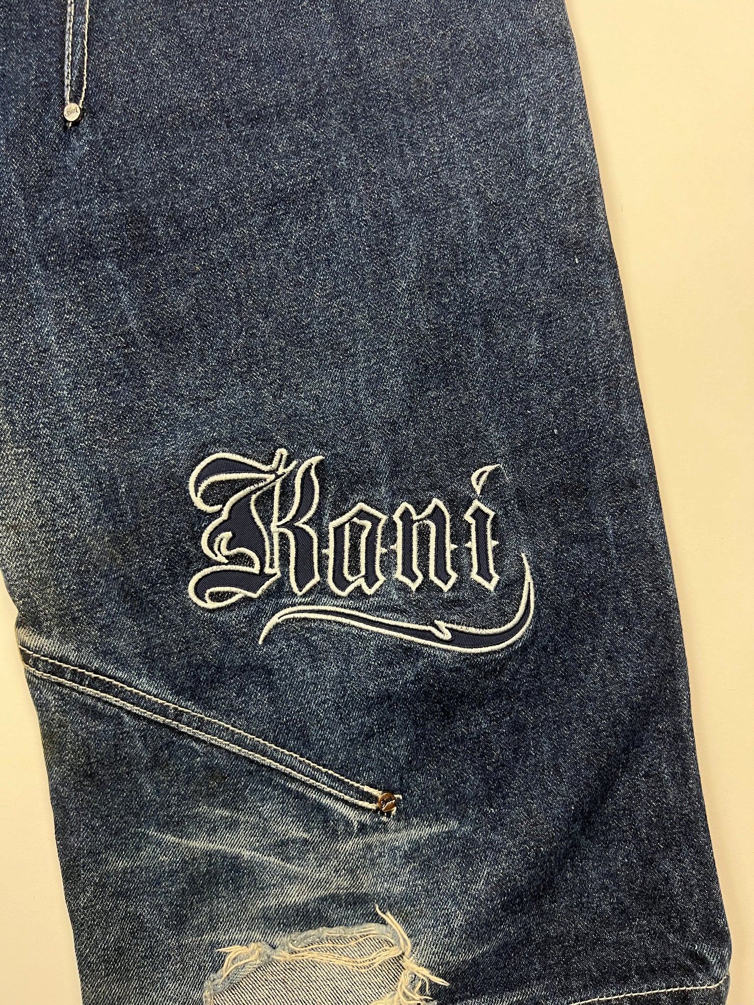 Karl Kani Jeans (36)