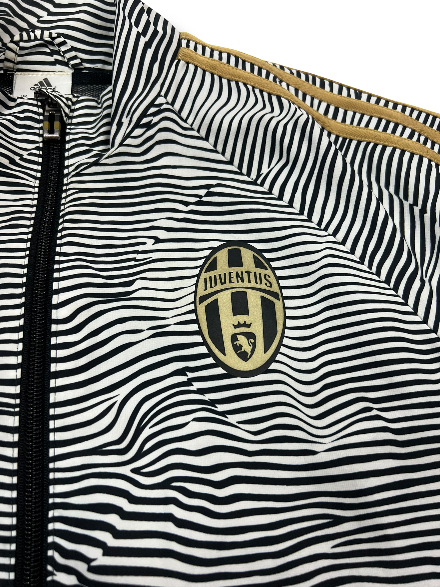 Adidas Juventus Tracksuit (S)