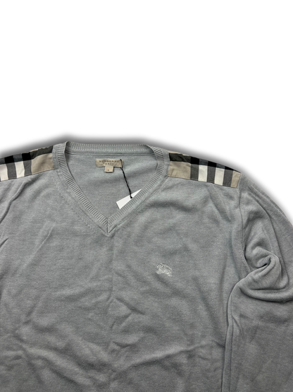 Burberry Sweater (L)