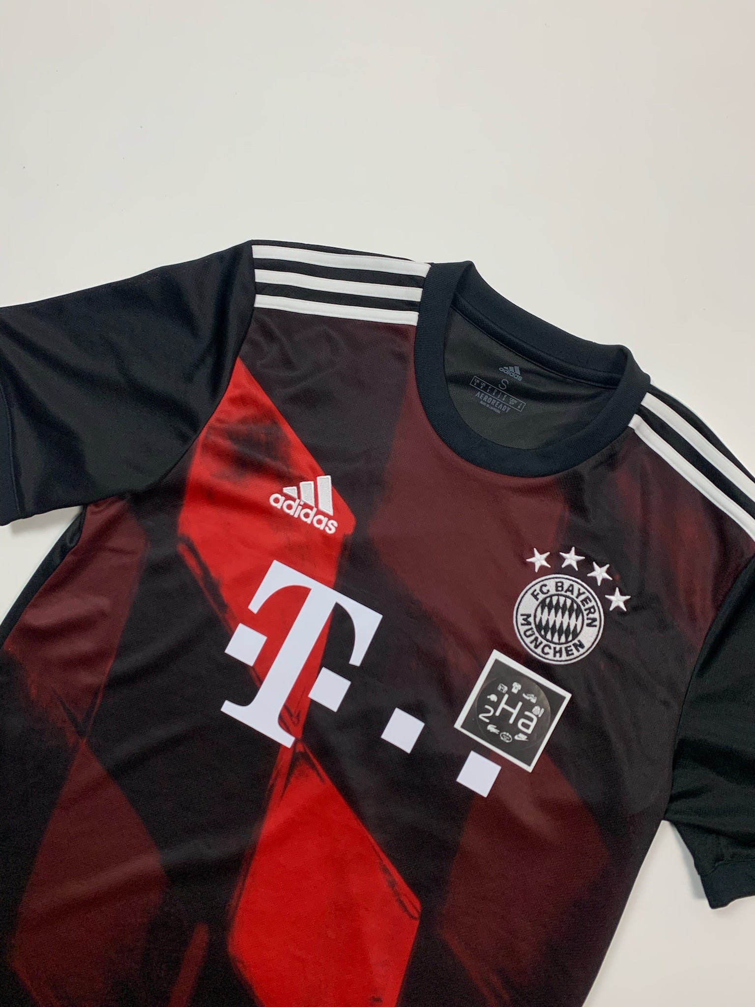 Adidas FC Bayern Munich Jersey (S)