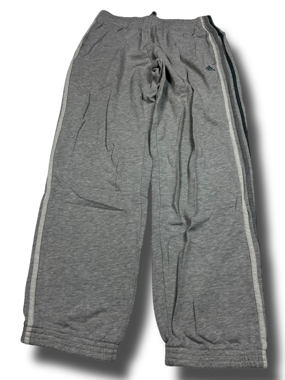 Adidas Tracksuit (L)