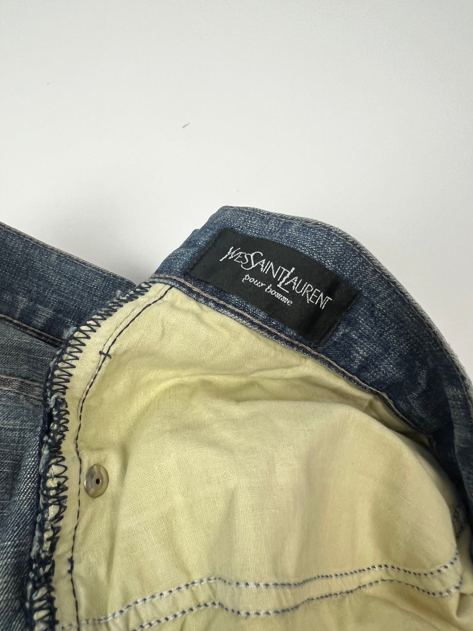 Yves Saint Laurent Jeans (36)