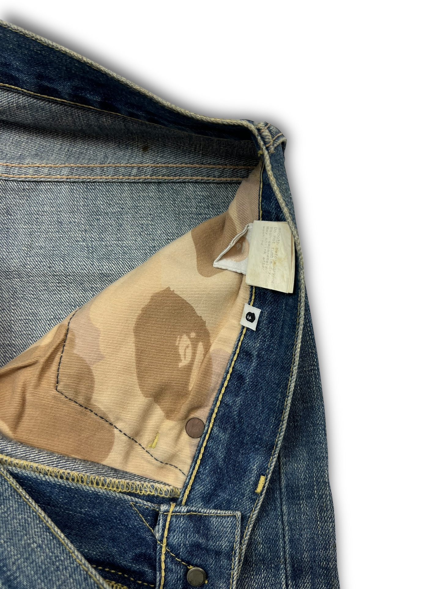 A Bathing Ape Jeans (L)