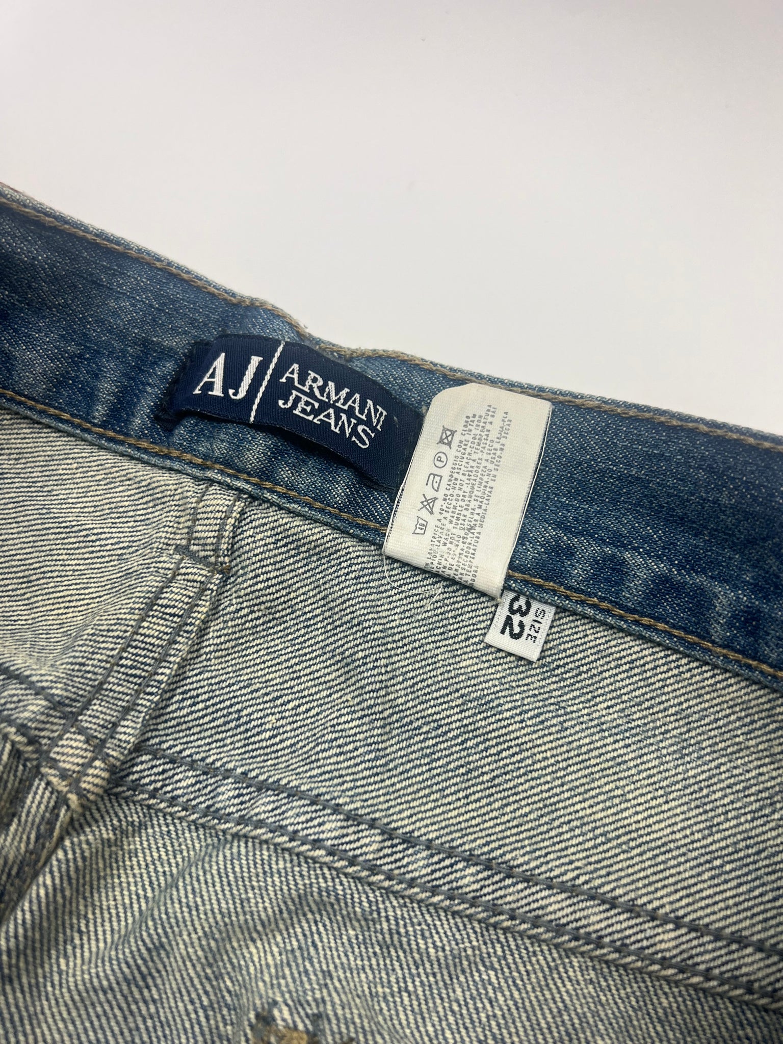 Armani Jeans (32)