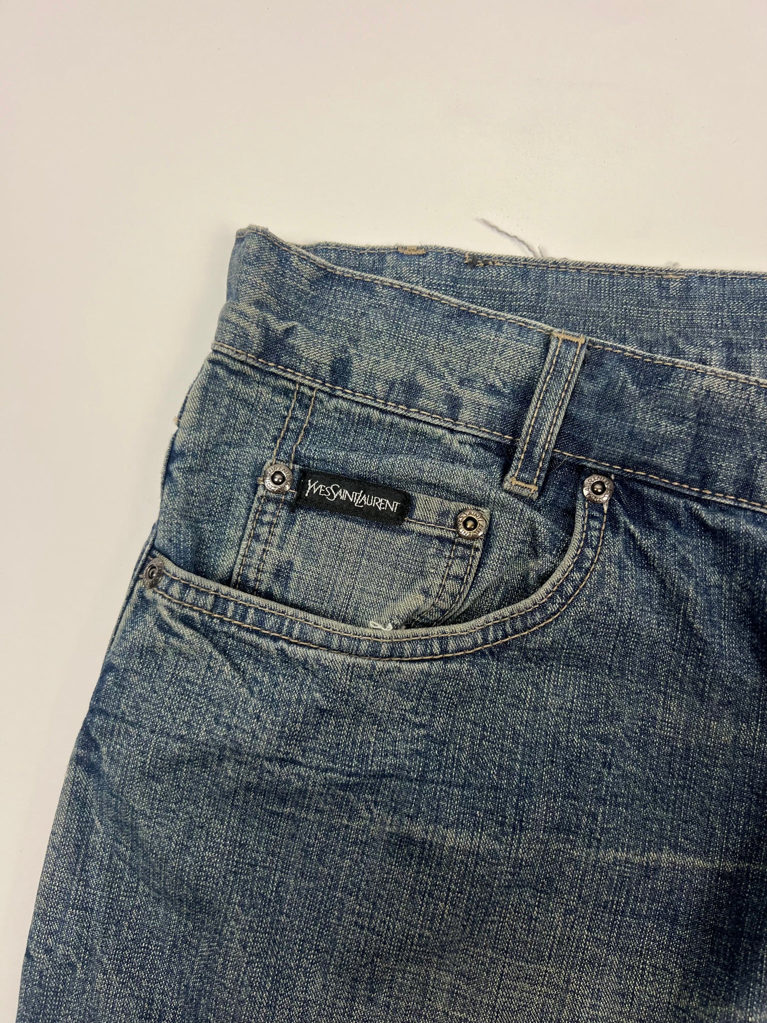 Yves Saint Laurent Jeans (36)