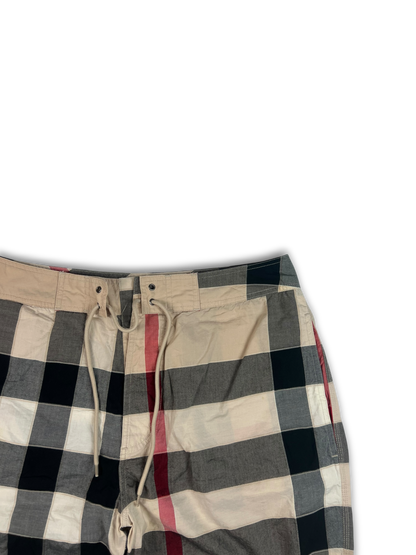 Burberry Shorts (XL)