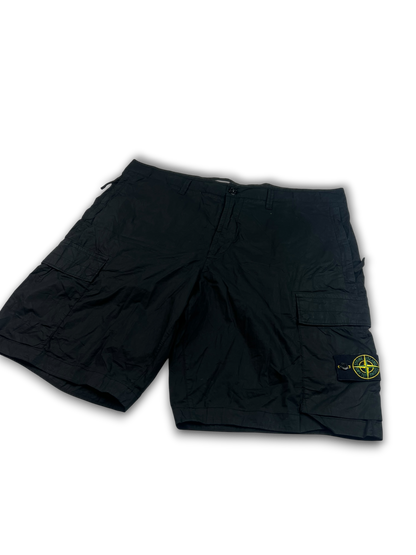Stone Island Shorts (38)