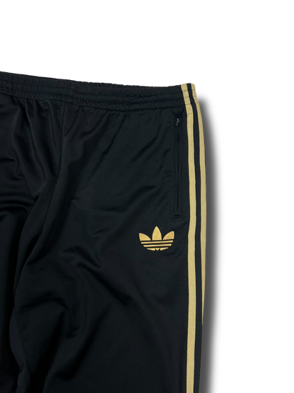 Adidas Tracksuit (L)