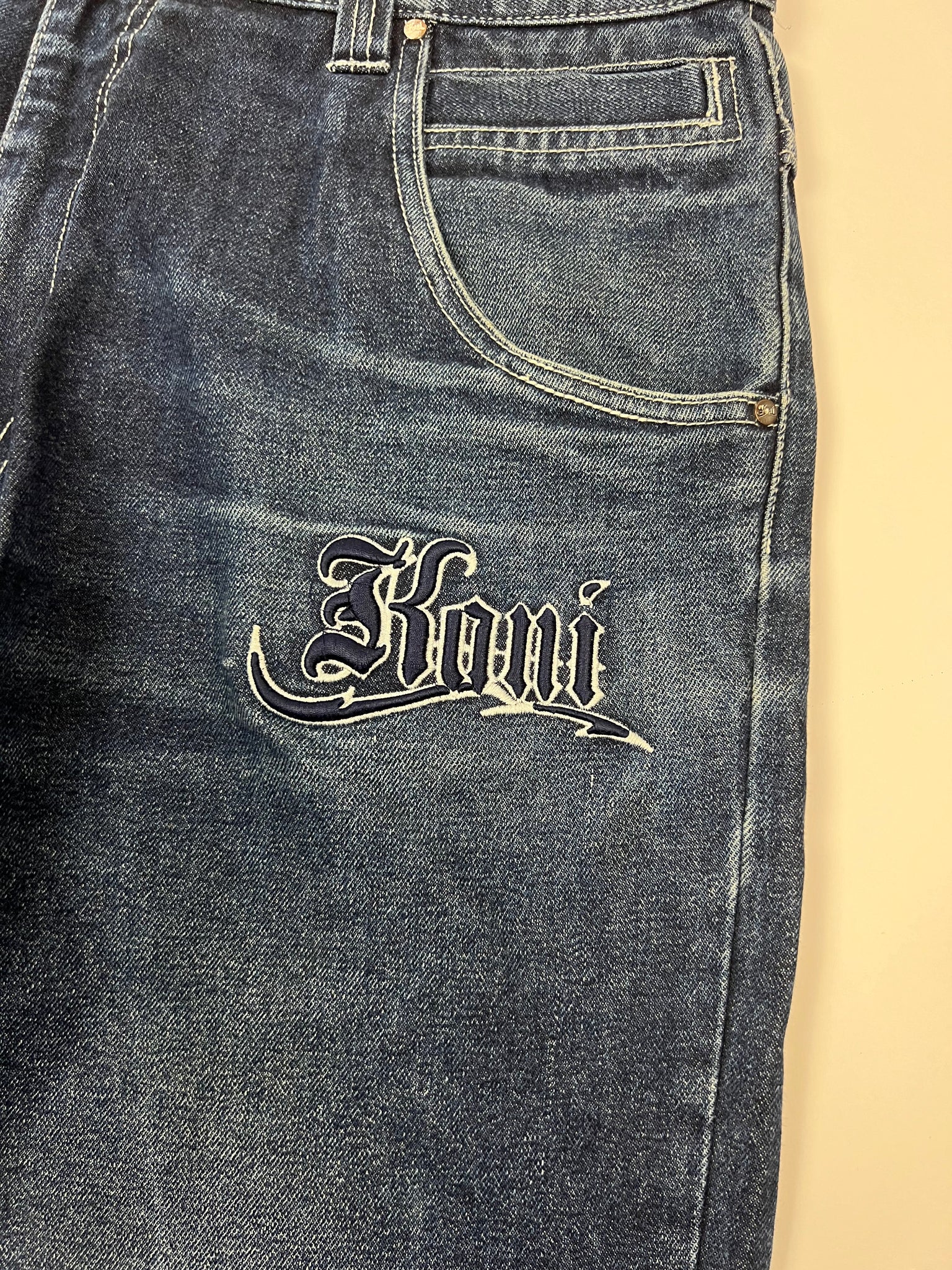 Karl Kani Jeans (36)