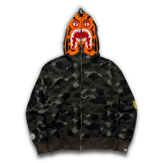 A Bathing Ape Zip Up (M)