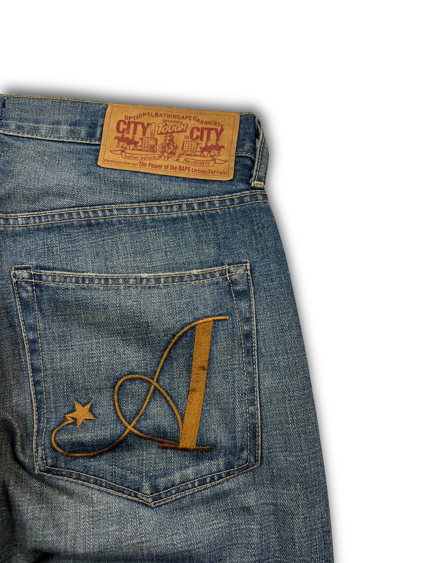 A Bathing Ape Jeans (L)