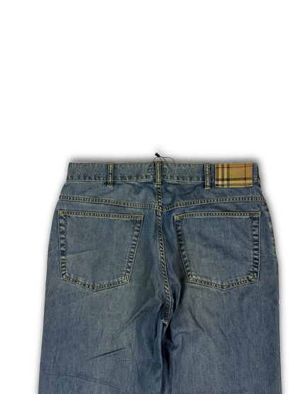 Burberry Jeans (32)
