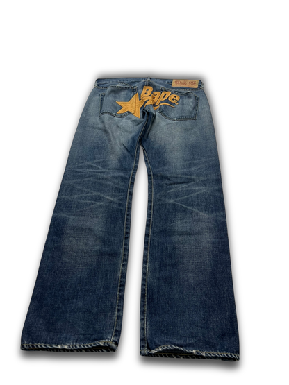 A Bathing Ape Jeans (M)