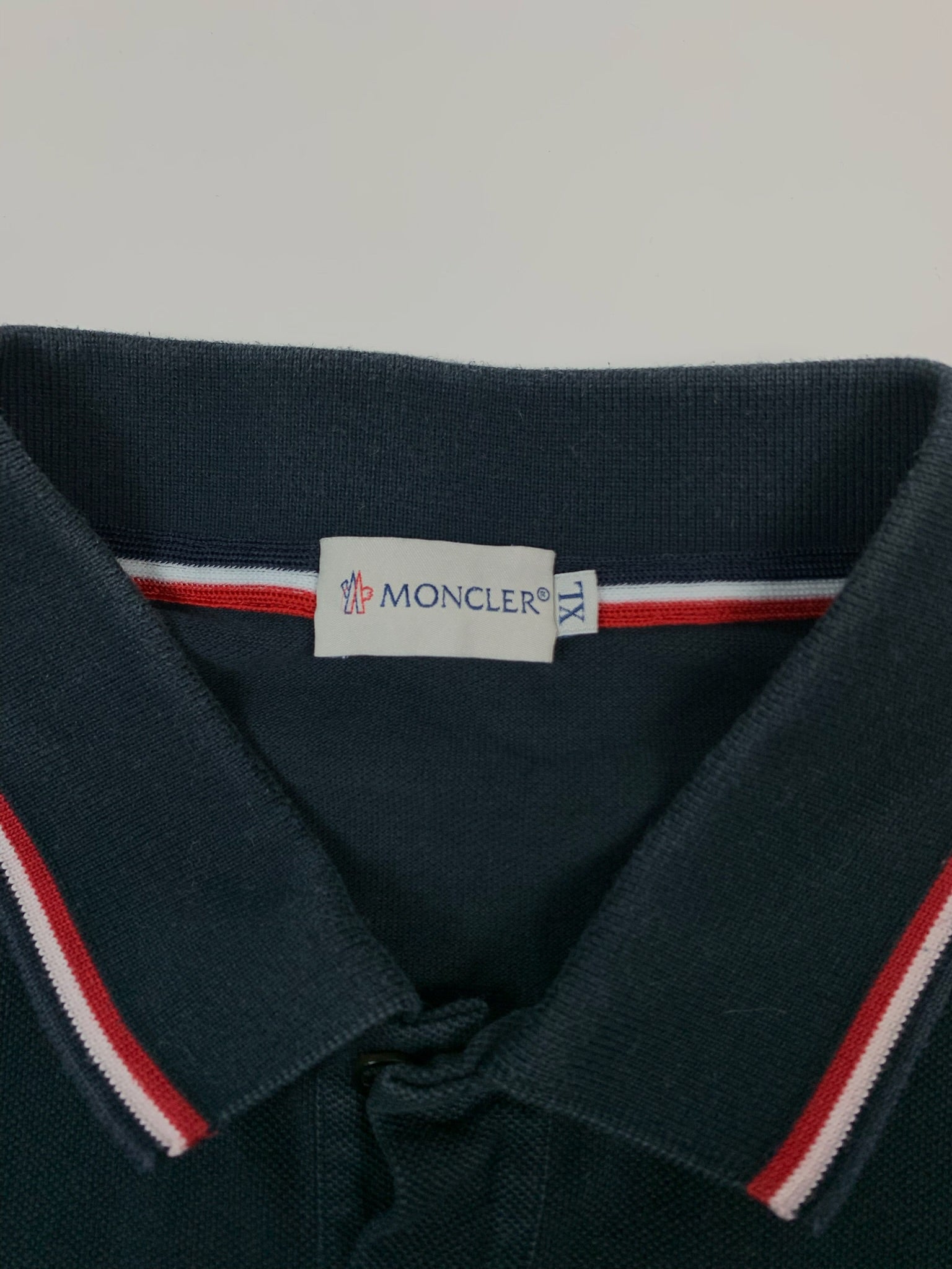 Moncler Longsleeve (XL)