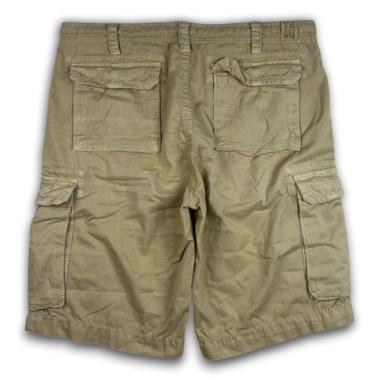 True Religion Cargo Shorts (38)