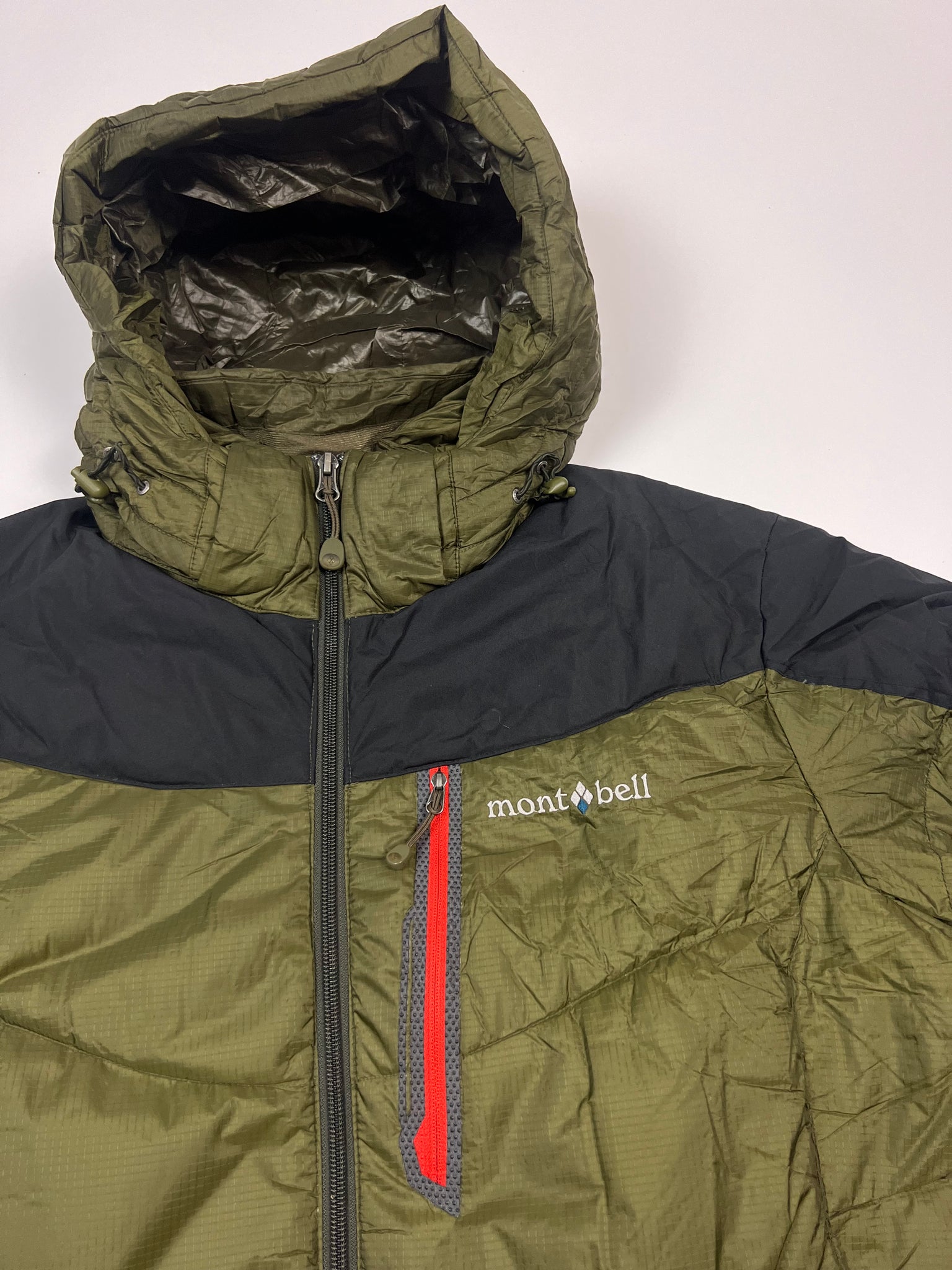 Montbell Puffer Jacket (L)