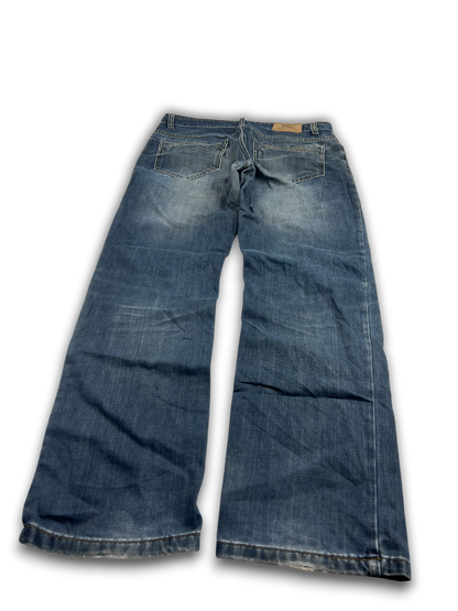 Burberry Jeans (34)