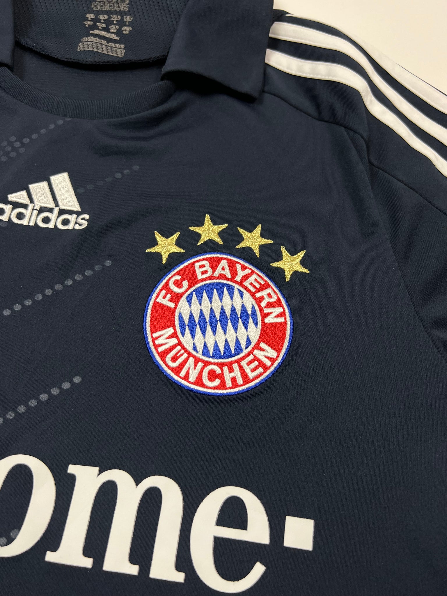 Adidas FC Bayern Munich Jersey (L)