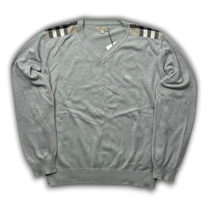 Burberry Sweater (L)