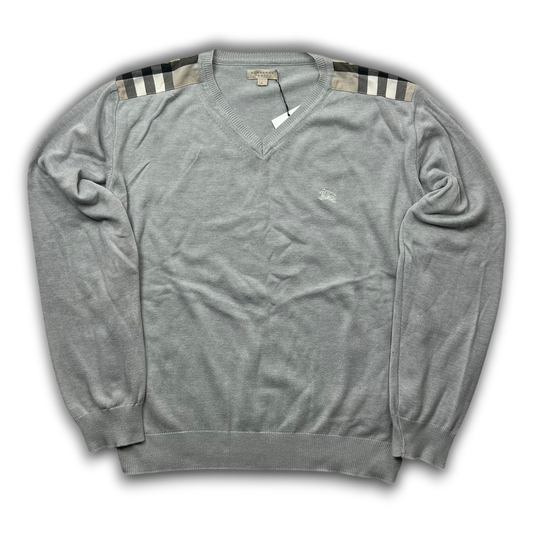 Burberry Sweater (L)