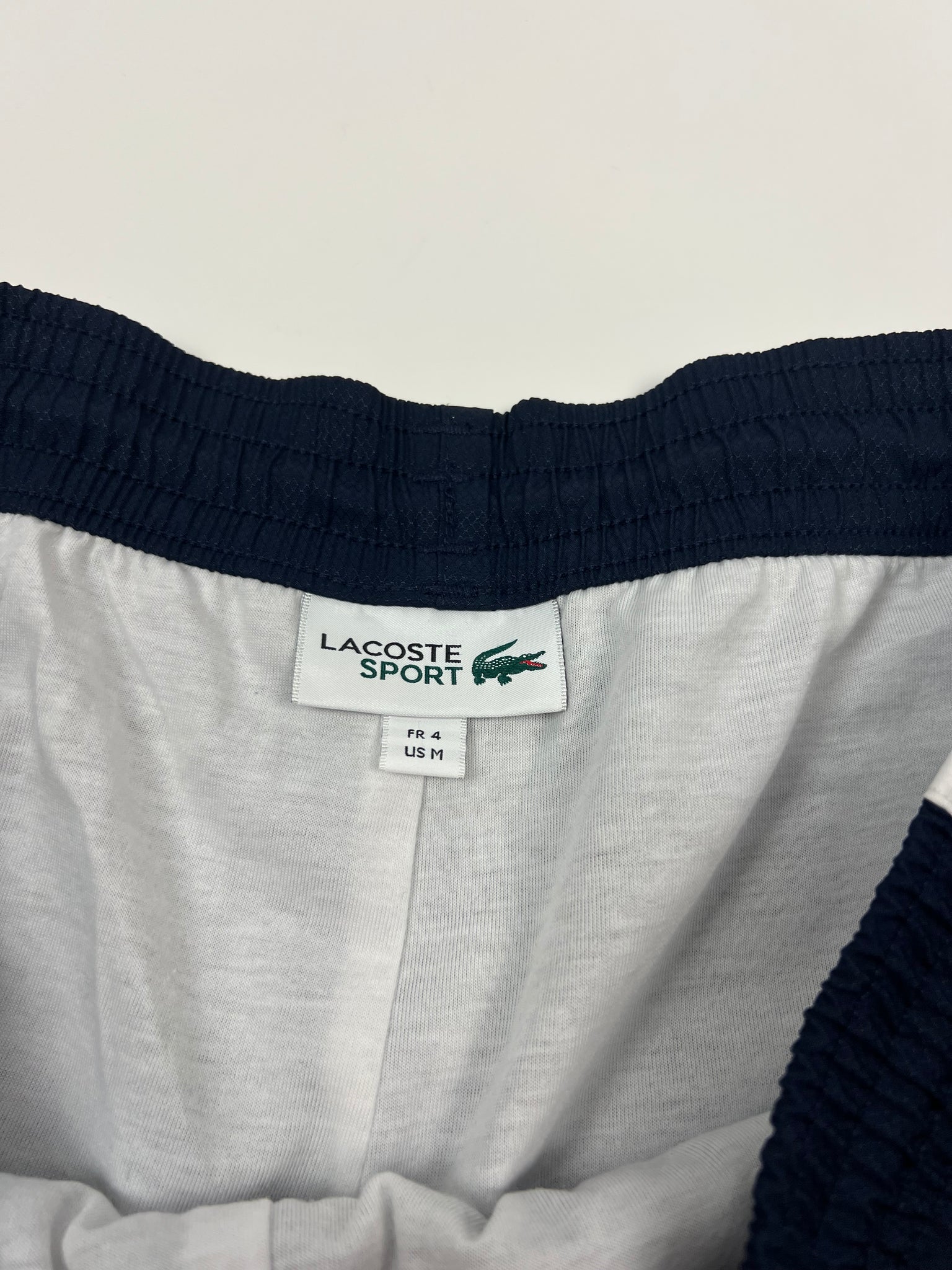 Lacoste Shorts (M)