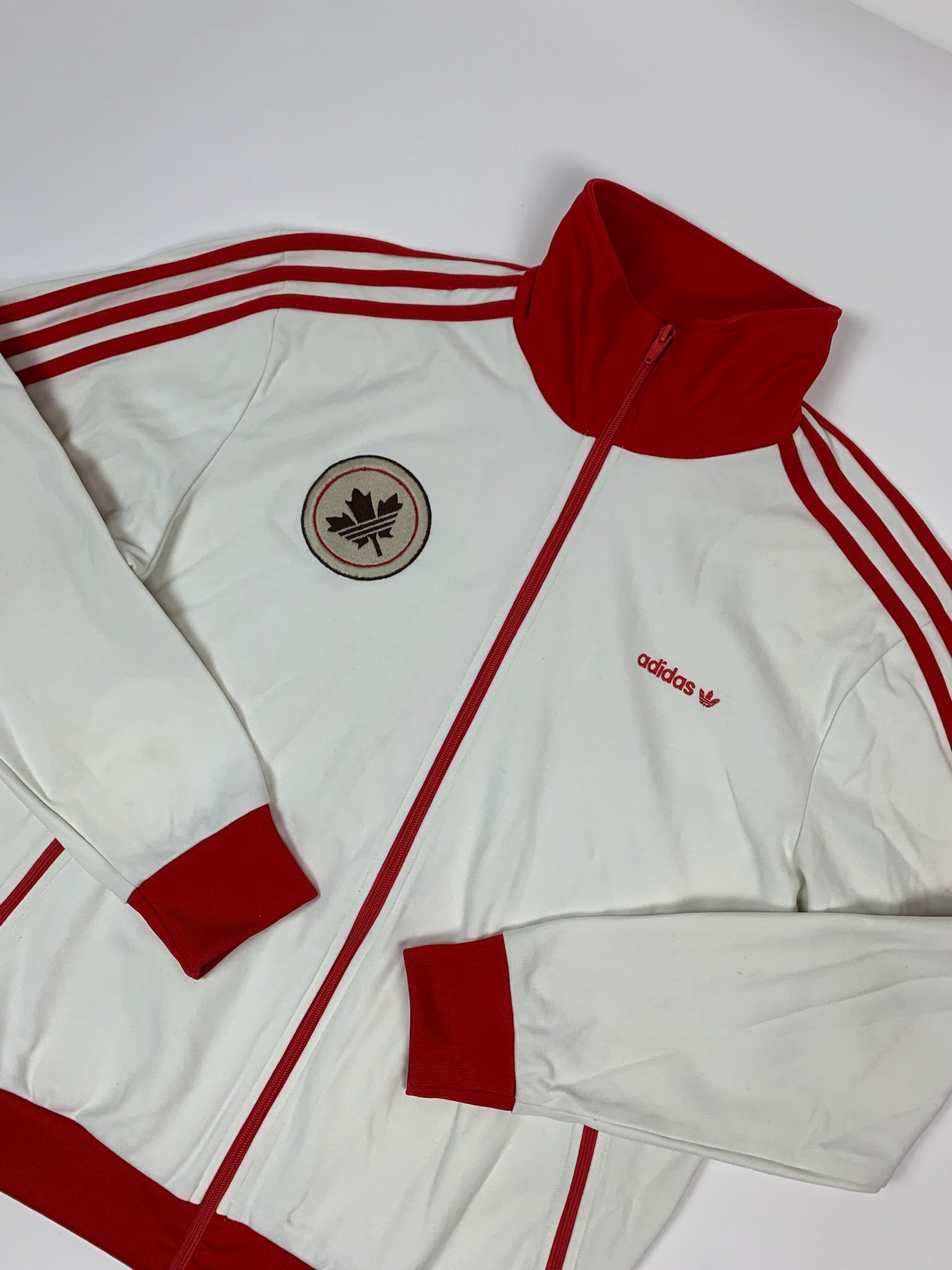 Adidas Zip Up (L)