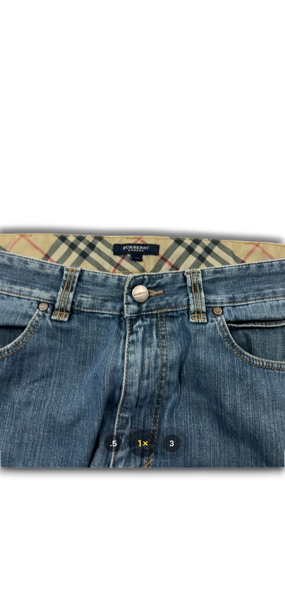 Burberry Jeans (34)