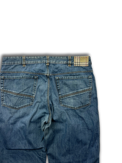 Burberry Jeans (34)