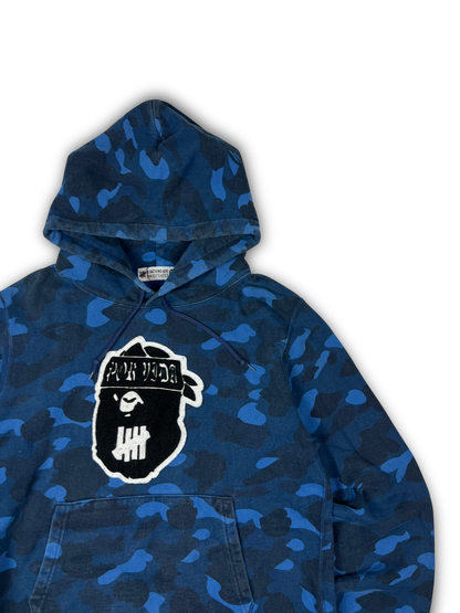 A Bathing Ape x Undefeated Hoodie (L)