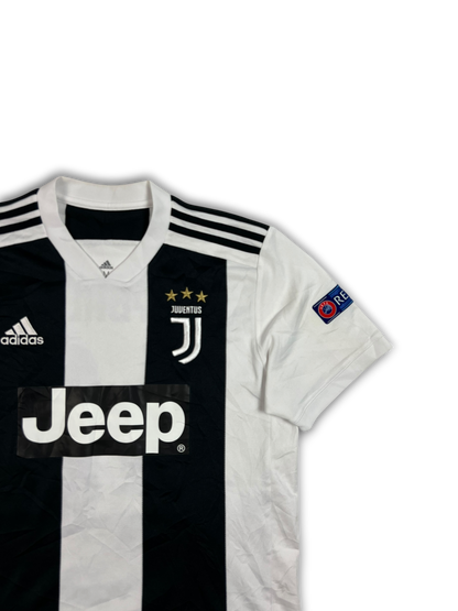Adidas Juventus Jersey (M)