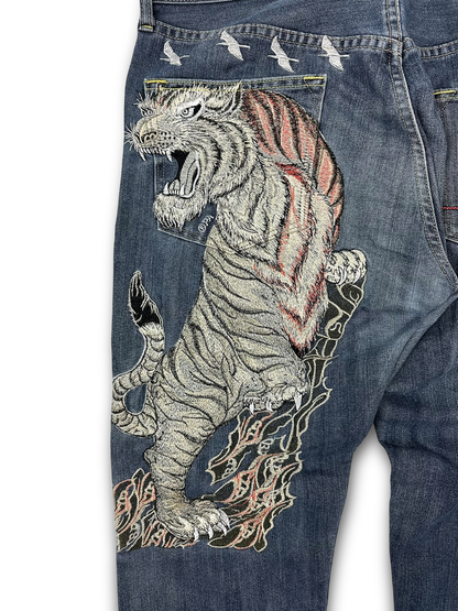Sugoi Jeans (38)