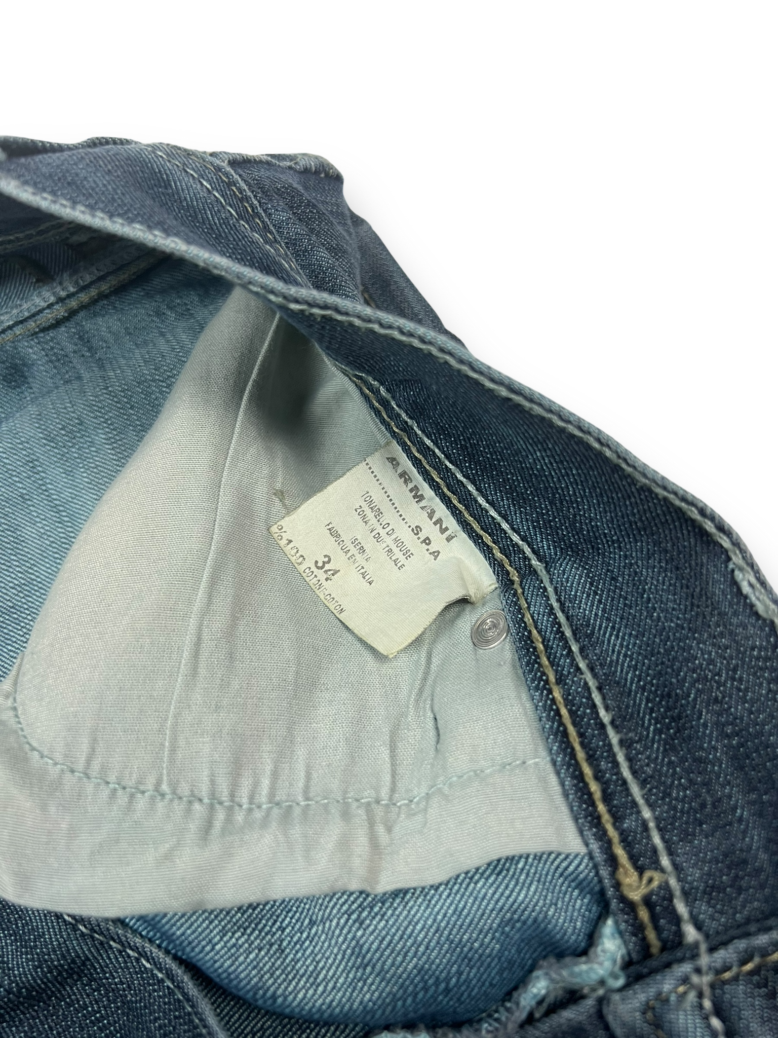 Armani Jeans (34)