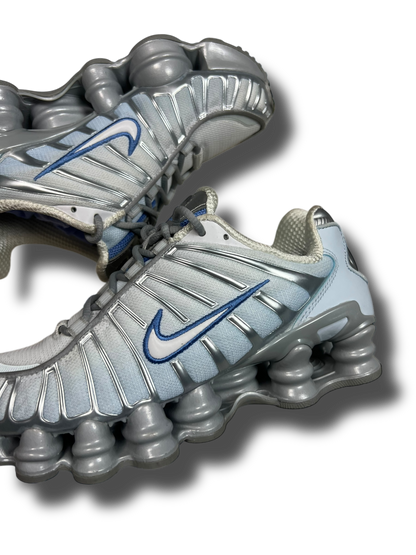 Nike Air Shox (36.5)