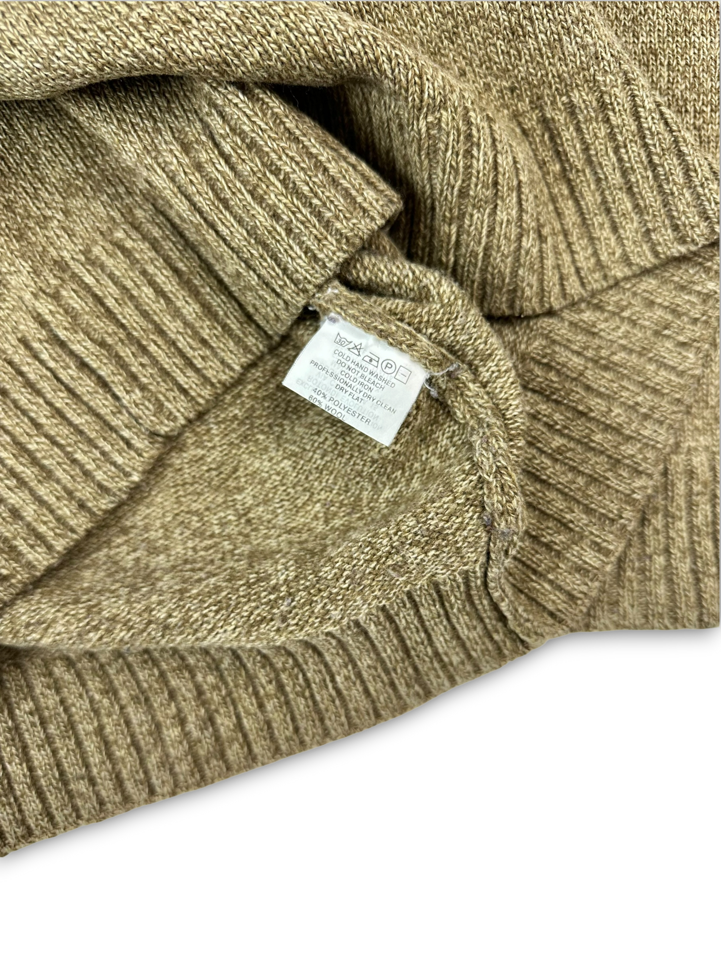 Burberry Sweater (M)