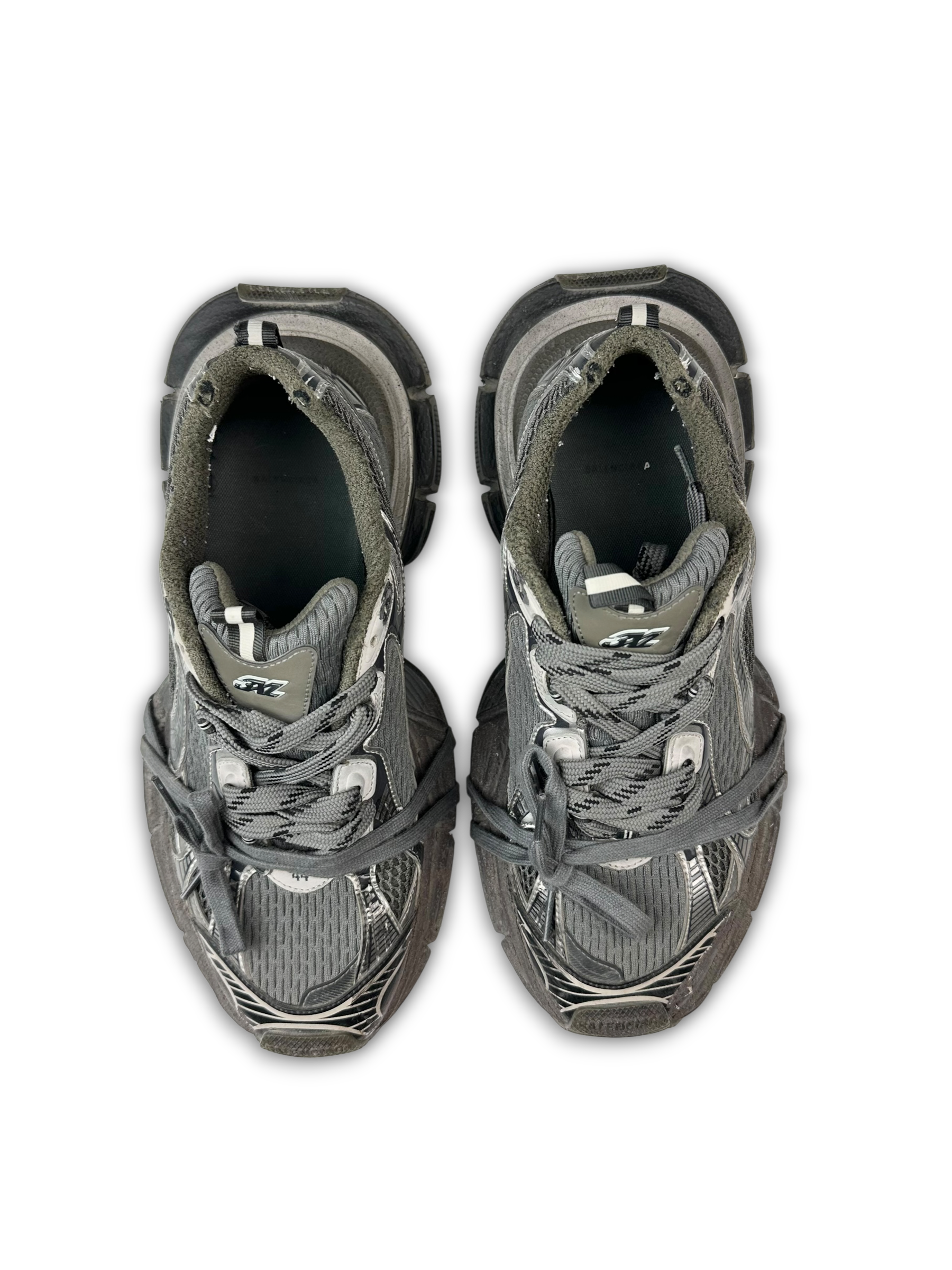 Balenciaga Sneakers (44)