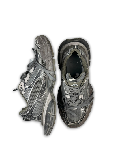 Balenciaga Sneakers (44)