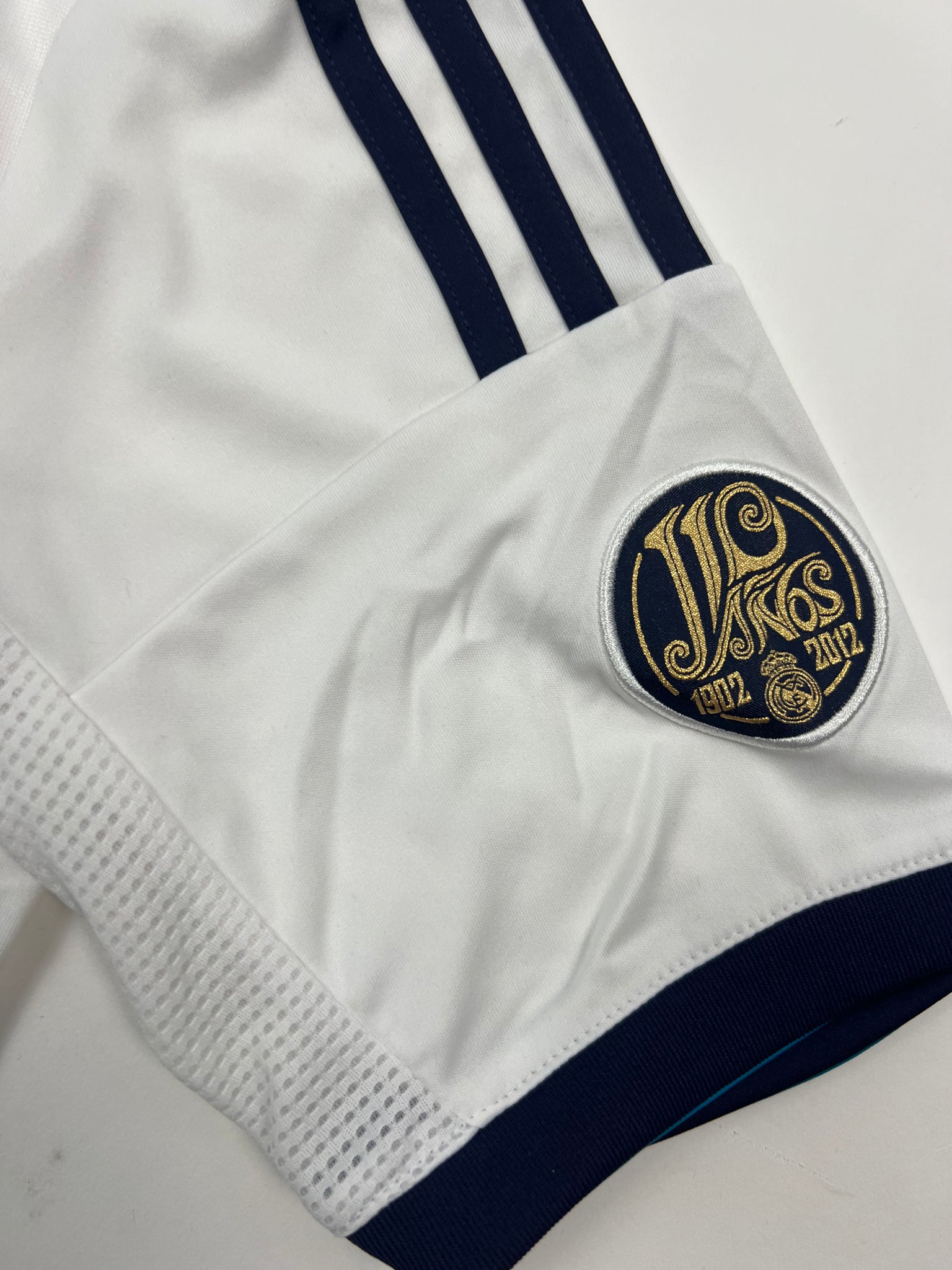 Adidas Real Madrid Jersey (S)