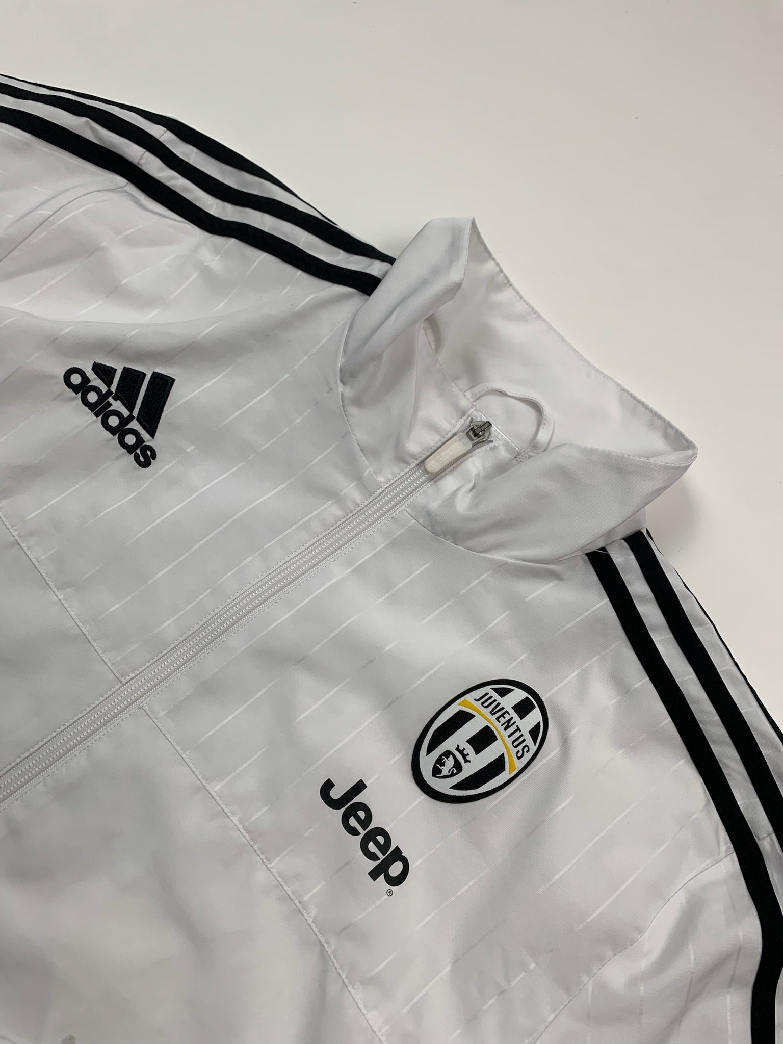 Adidas Juventus Tracksuit (M)