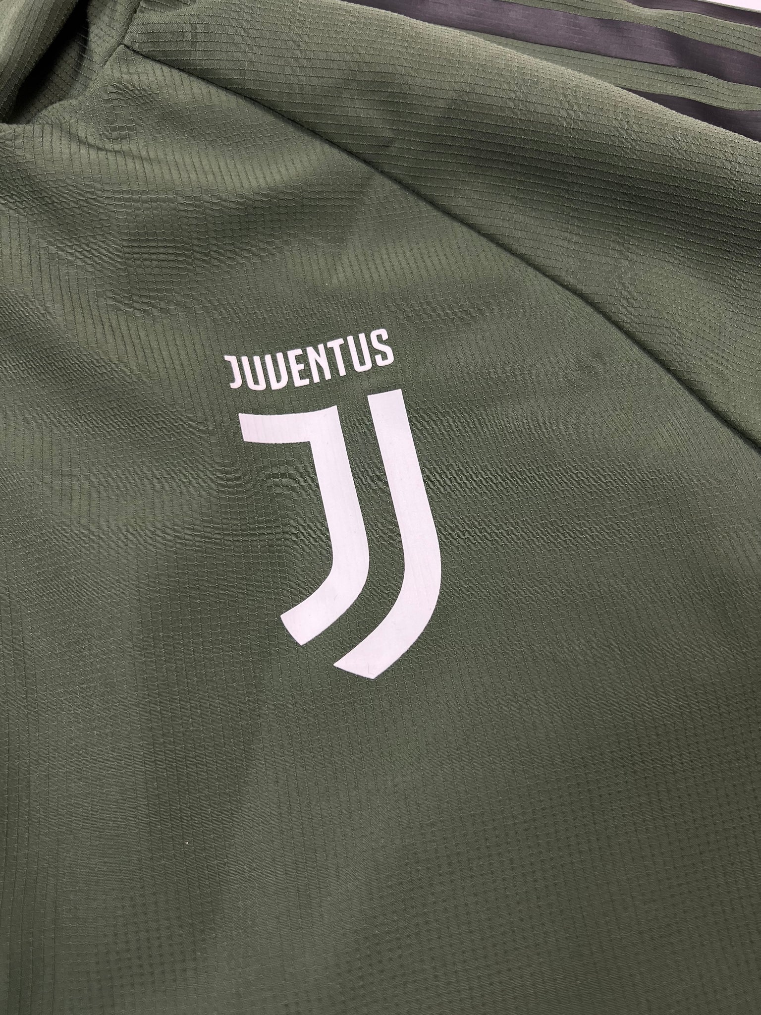 Adidas Juventus Track Jacket (M)